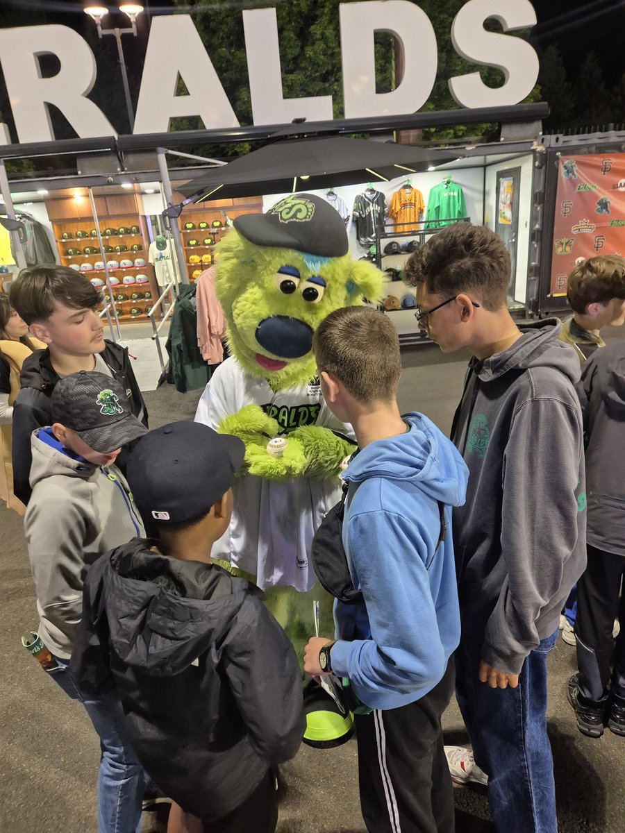 Jack Winstone tweet media