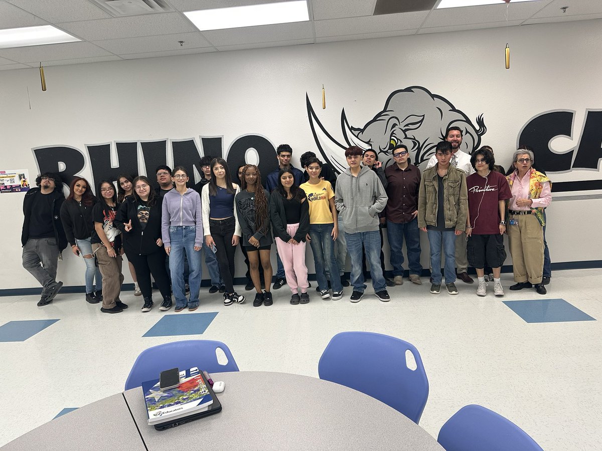 Mr. Desi Gonzales (@desigo13) on Twitter photo 📚It was a pleasure reconnecting with our students at Options H.S. for R&R. It is encouraging to witness their progress towards achieving their goals. 😎 🎓
<a href="/Eastlake_HS/">Gilbert R . Martinez</a>
#endlessopportunity
#AllIN 📚It was a pleasure reconnecting with our students at Options H.S. for R&R. It is encouraging to witness their progress towards achieving their goals. 😎 🎓
<a href="/Eastlake_HS/">Gilbert R . Martinez</a>
#endlessopportunity
#AllIN