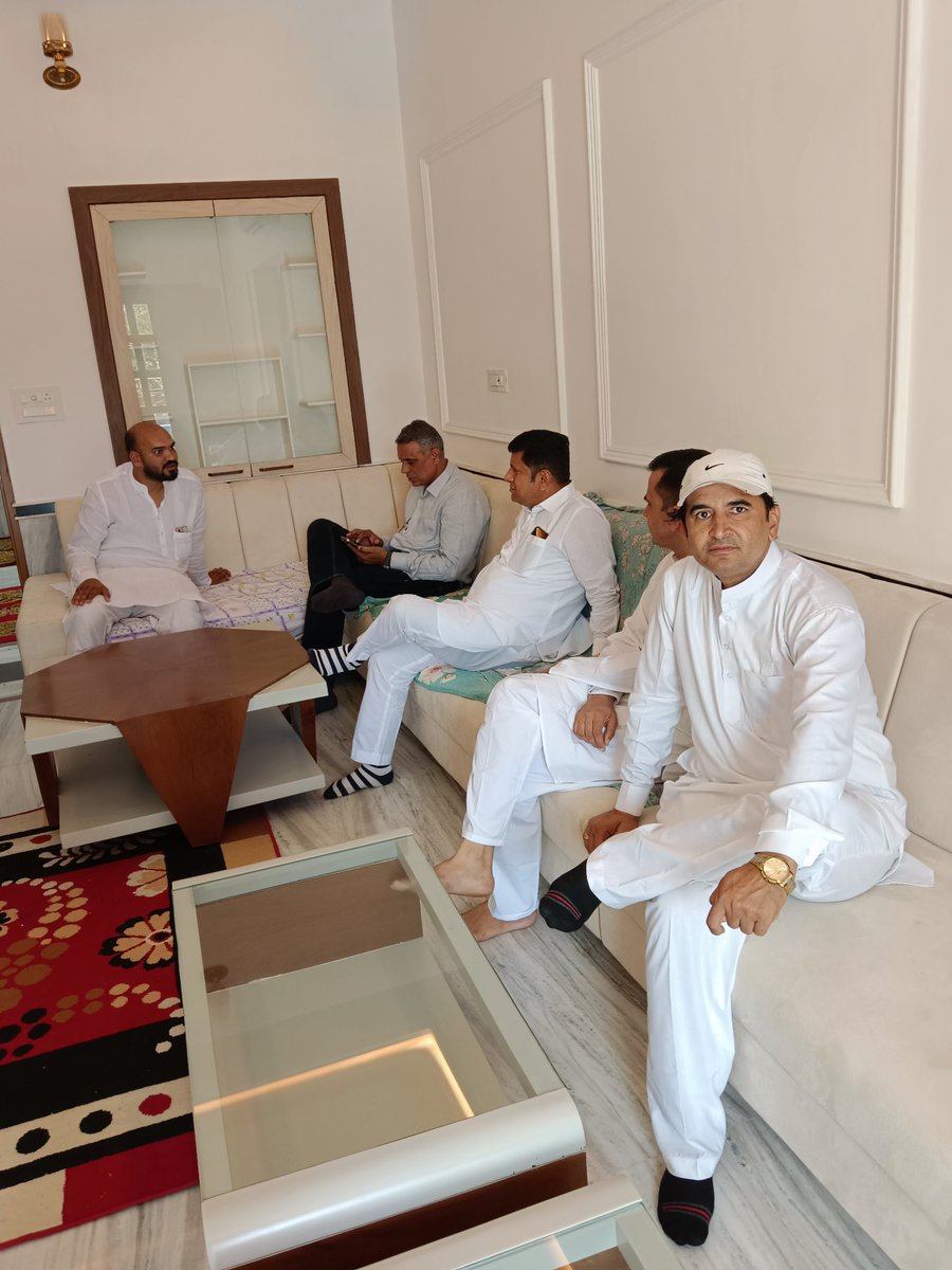 Devkrishna29's tweet image. inauguration of our new house..