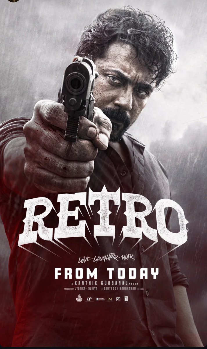 sridevisreedhar's tweet image. #Retro Interval- Love and Laughter episodes over. @karthiksubbaraj has given a mass action film in his style and @Suriya_offl is fab. #Kanimaa song is 🔥 @hegdepooja is refreshing in a pivotal role. So far, racy and entertaining 😊