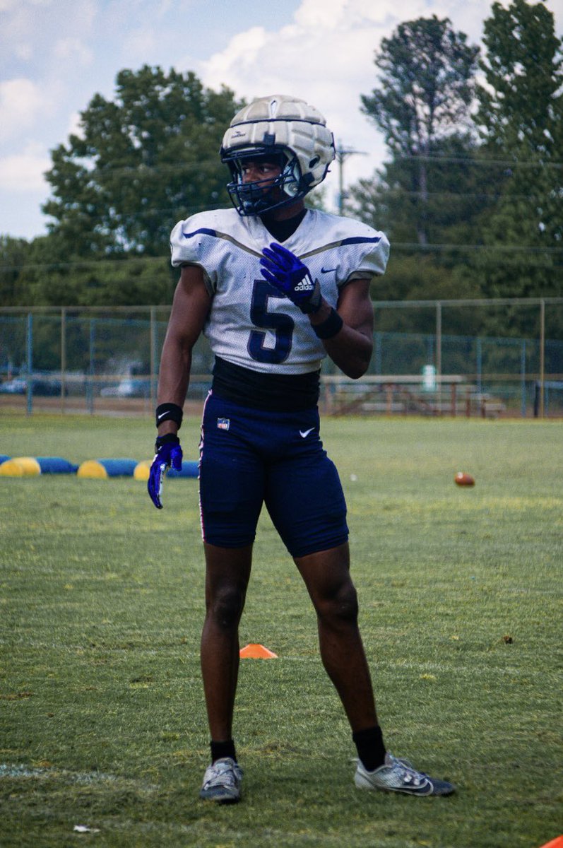Evin McDowell 6โ2 26โ CB (@evinmcdowell_) on Twitter photo Day 1 in the books๐We stacking days, but more work to be done๐ฏ #Lastride <a href="/CoachBryanLamar/">Bryan Lamar</a> <a href="/zaymartin2410/">Coach Martin</a> Day 1 in the books๐We stacking days, but more work to be done๐ฏ #Lastride <a href="/CoachBryanLamar/">Bryan Lamar</a> <a href="/zaymartin2410/">Coach Martin</a>