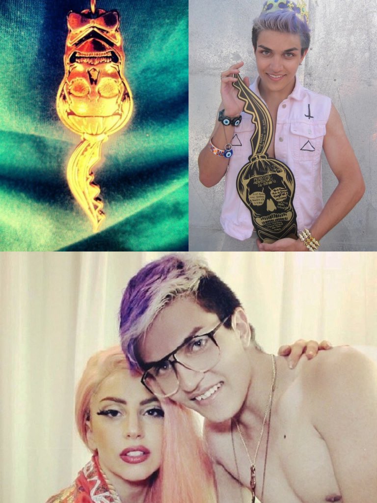 Andywindbird's tweet image. Eu não aguento mais tantas lágrimas, incerteza e nervosismo. Eu preciso estar nesse vip, eu mereço estar nesse vip, essa área existe pra gente como eu, pra mim. #TodosOsMonstersNoVIP #monsterpit #littlemonsterpit #gagacabana @ladygaga