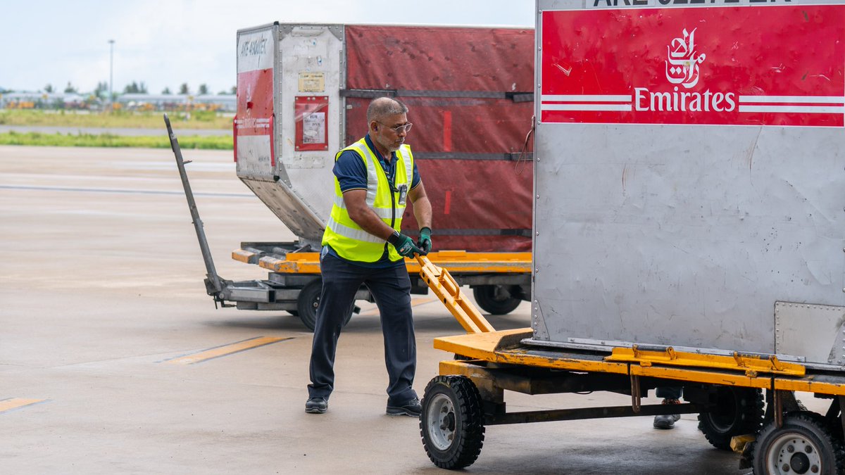 MACLmedia's tweet photo. On this Labour Day, MACL Executive Committee & Ramp Senior Management joined airside ground handling staff for a full work shift — a gesture of respect and solidarity with those who keep our airport moving every day. #LabourDay #MACL https://t.co/bfJUdu3J79