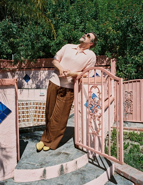 davidkharbourbr's tweet image. “Foi um divisor de águas. Havia vida antes de Hopper e vida depois de Hopper, dois tons completamente diferentes.” — David Harbour comentando sobre como interpretar Jim Hopper impactou sua carreira para a Numéro Netherlands.