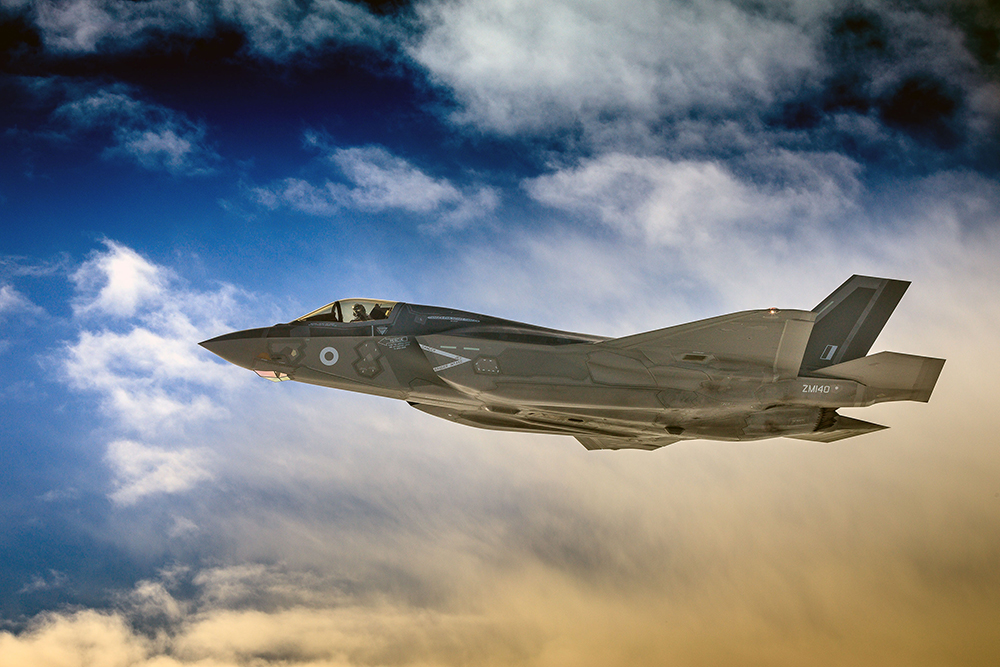 #ThrowbackThursday - The <a href="/RoyalAirForce/">Royal Air Force</a>’s Voyager Air-to-Air Refuelling tanker completed the first UK refuel of Lightning (F-35B) jets.

The refuel took place on the 16 Oct 18, over the North Sea at 19000ft. 

Find out more: bit.ly/3YUzyvY
