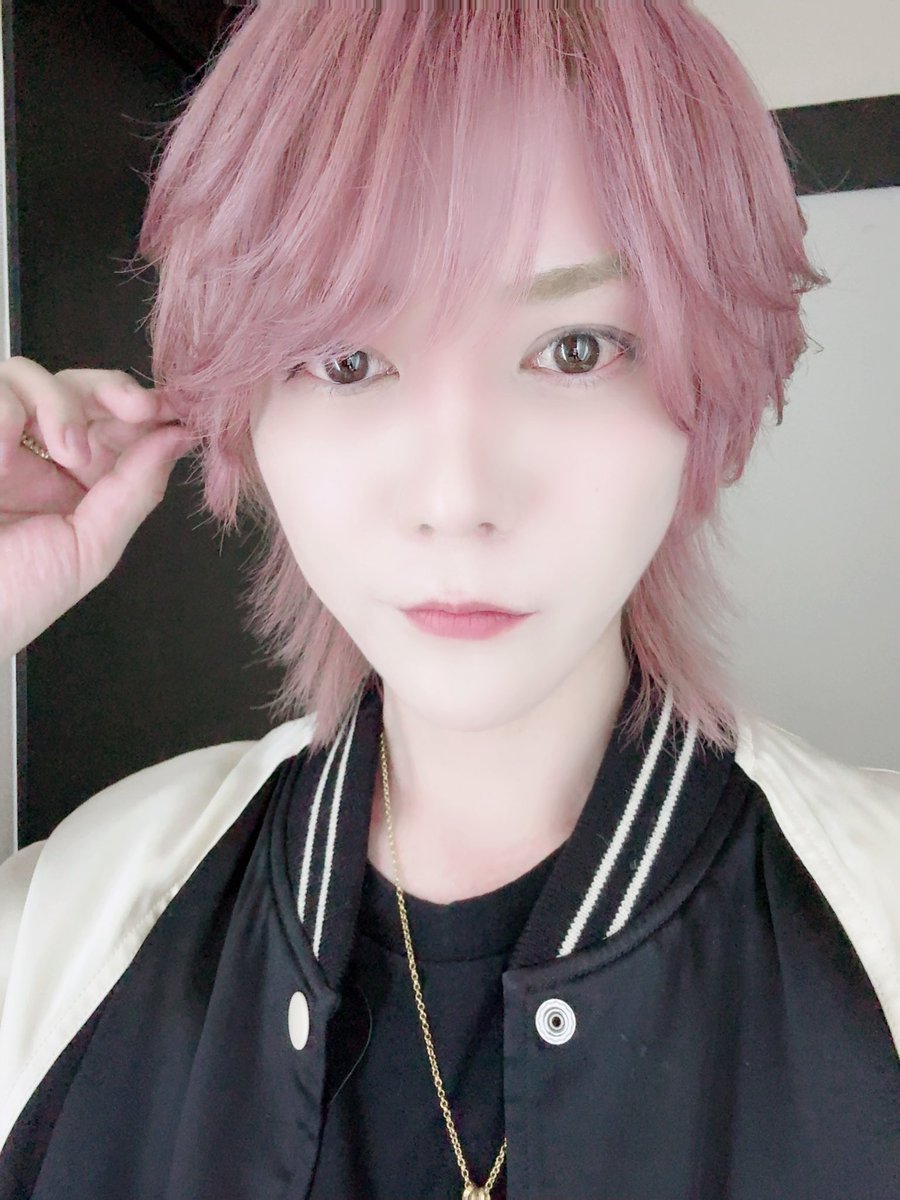 春馬 tweet media