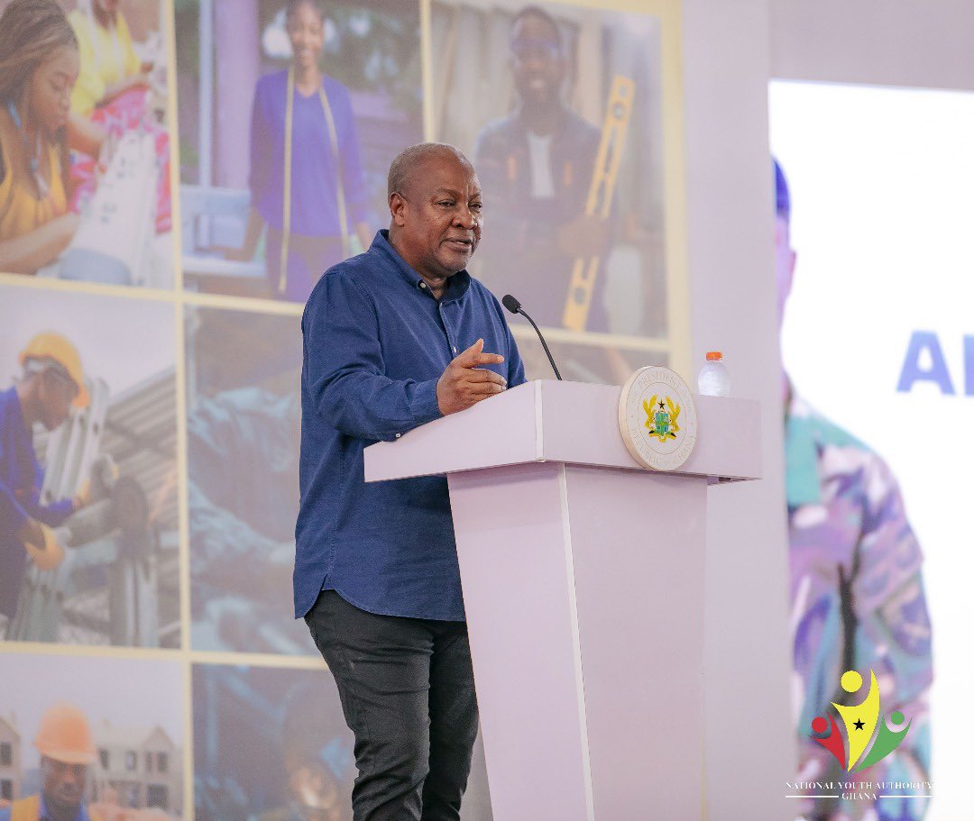 ahafia_ga's tweet photo. President Mahama Launches National
Apprenticeship Programme to Boost
Youth Skills and Jobs
#NationalApprenticeshipProgramme https://t.co/z6fr6n6j0q