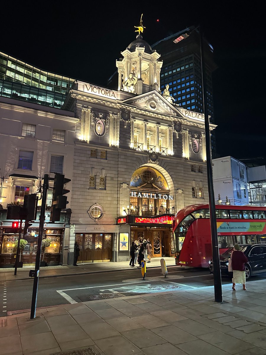 🎭 Yup, it’s London… so of course I’m hanging out with my fave human @NadiaNtege 💕 This time in the West End for <a href="/HamiltonMusical/">Hamilton</a> ! 🎶
🔥 Hot tip: Watch it on Disney+ first — makes singing along more fun (even though it’s totally frowned upon😅🎤). #Londonvibes #LondonVibes