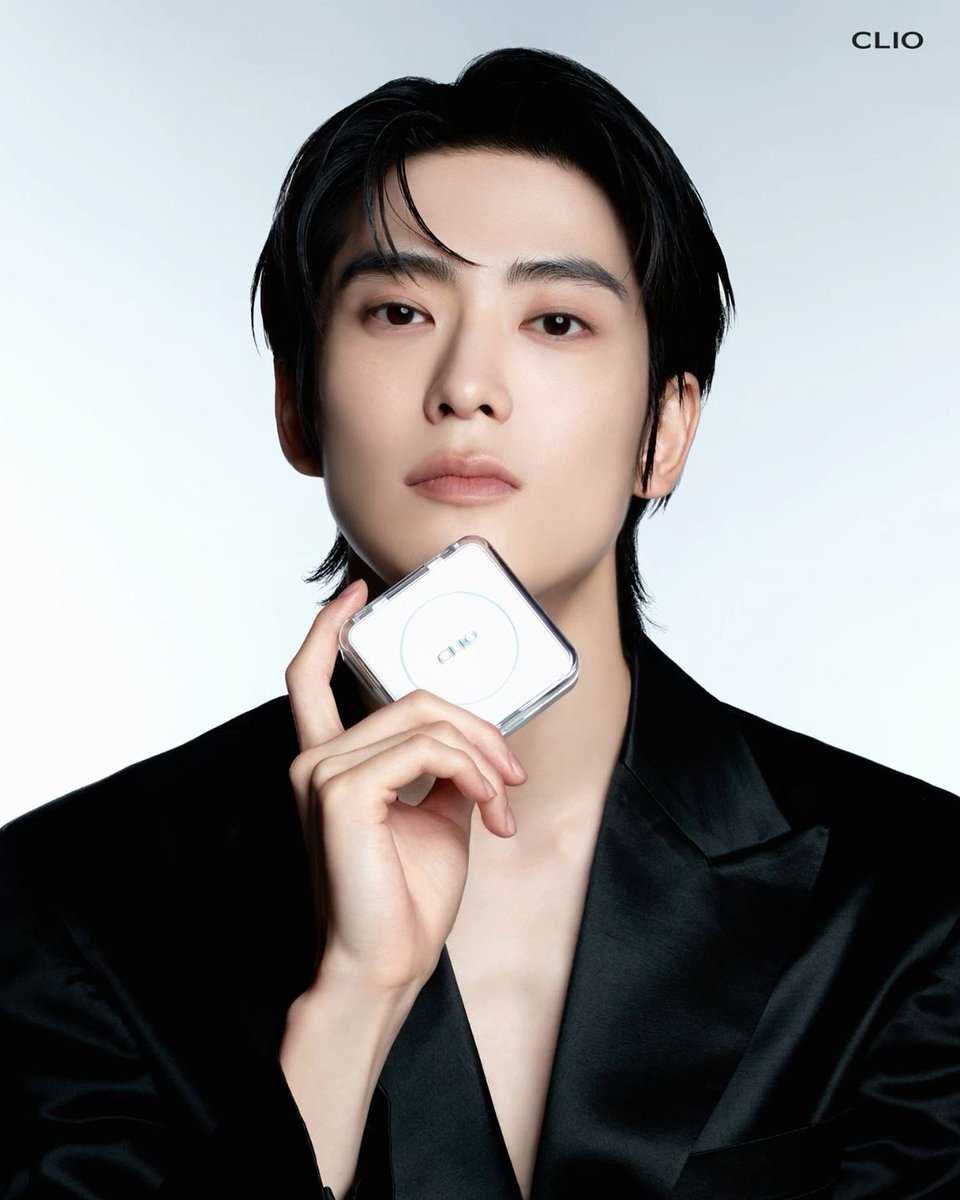 เฟบซังᵕ̈ tweet media