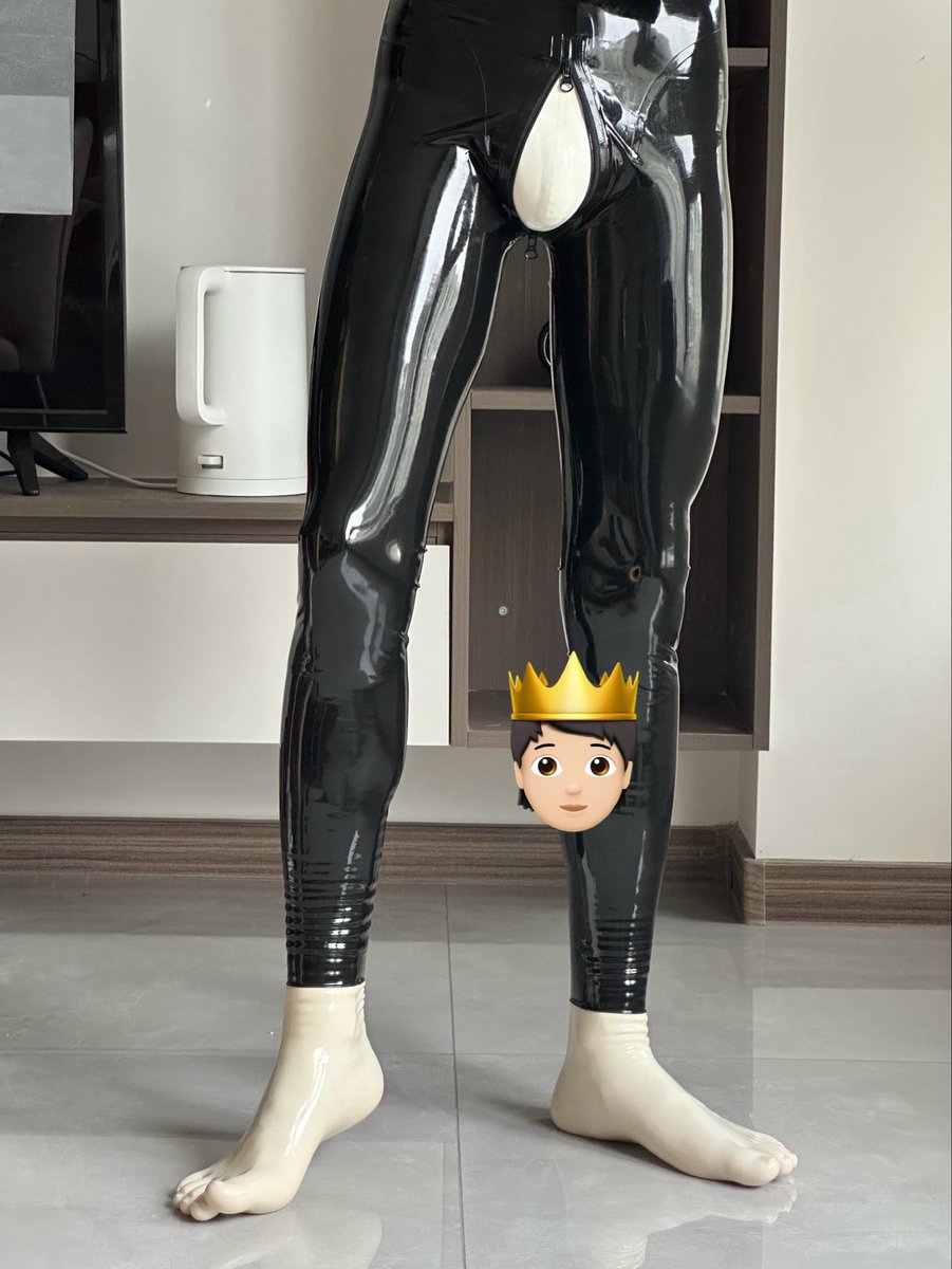 脑袋空空的 (@heademptyness) on Twitter photo 