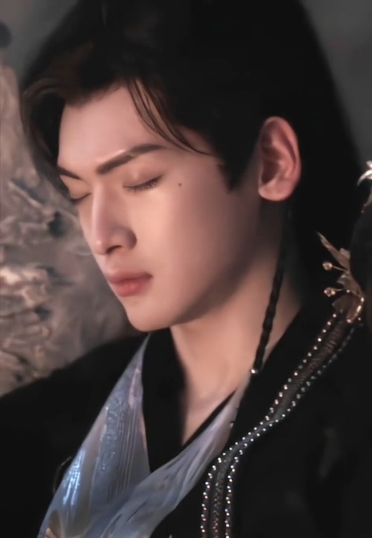 zxw_shuai1's tweet photo. #LoveInPavilion #Eps11 was so good tonight! Seriously, who would've thought this young cp would have such great chemistry?
P.S. Yang Yitan and A Zui ran into an enemy and got into a fight and he got hurt… I’m not over it.
#ZhaiXiaoWen #WuXuanYi https://t.co/PIH5VmnWJj