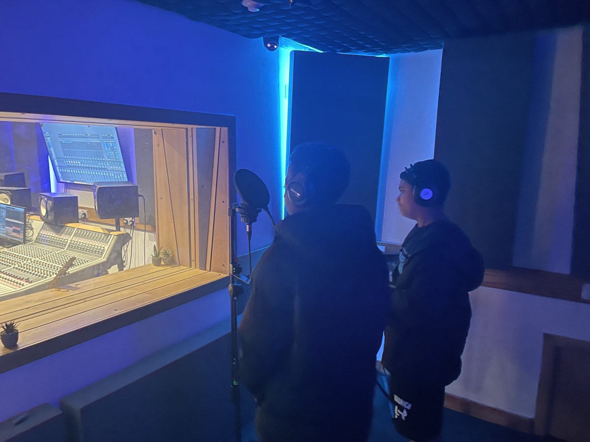 Recent blog about the HAF Easter Music Project. Good read Music Meets Movement at Beatsabar – Beatsabar Music Project