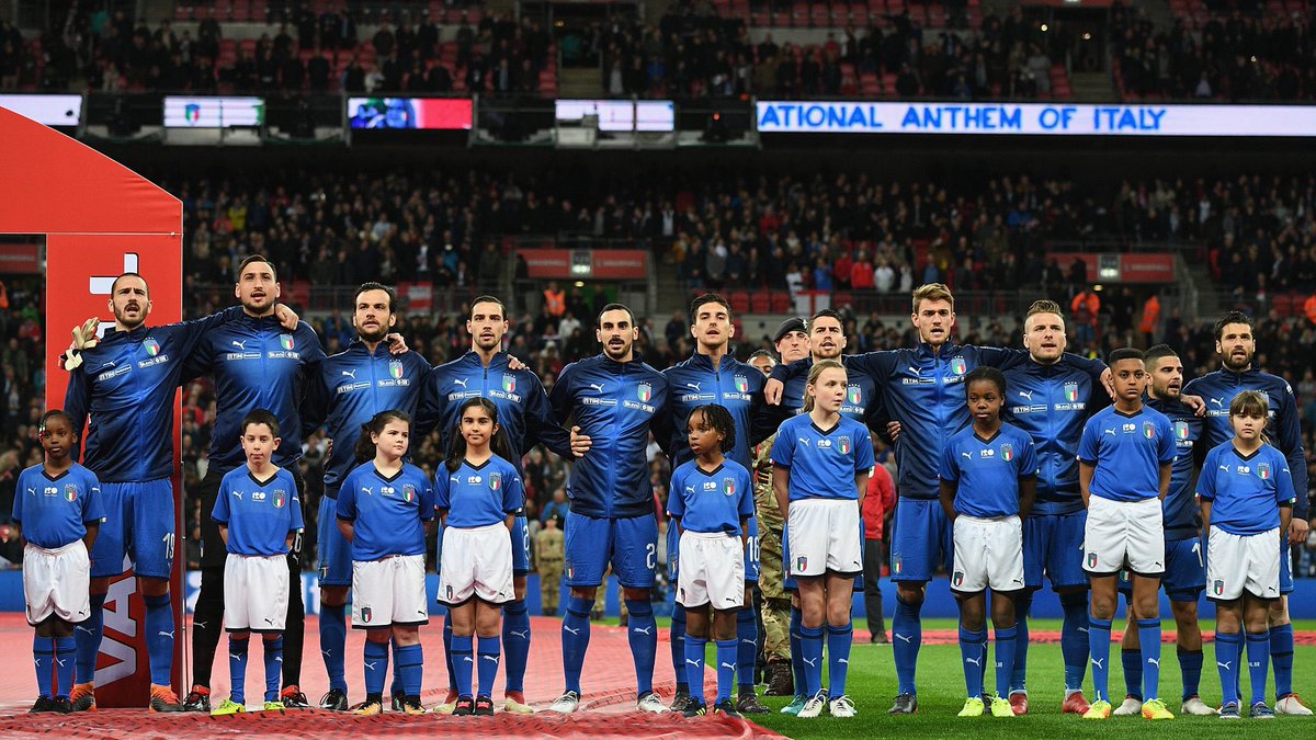 Last chance to be a mascot for <a href="/UlrickFinlay/">Finlay Ulrick</a> and I at Hillsborough tomorrow!

raffall.com/383887/enter-r…