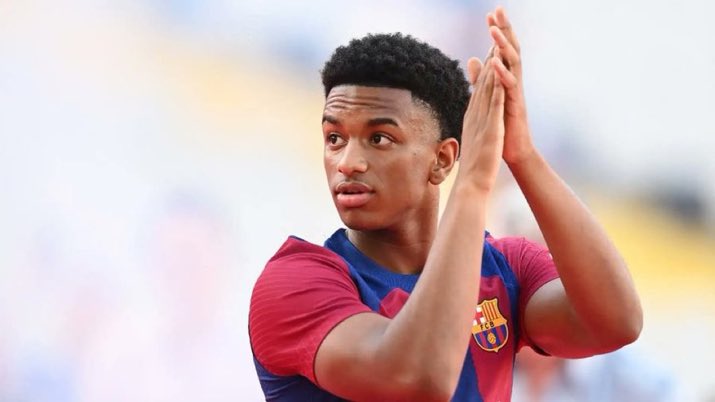 Filosofía Johan Cruyff (@adn_cruyff) on Twitter photo Según <a href="/FCBRAC1/">El Barça juga a RAC1</a>, Alejandro Balde estará disponible para el partido de vuelta. Lo necesitamos como el respirar.
El pobre Gerard Martin no tiene nivel para el Barça, e Iñigo Martínez es clave en el centro de la zaga. Según <a href="/FCBRAC1/">El Barça juga a RAC1</a>, Alejandro Balde estará disponible para el partido de vuelta. Lo necesitamos como el respirar.
El pobre Gerard Martin no tiene nivel para el Barça, e Iñigo Martínez es clave en el centro de la zaga.