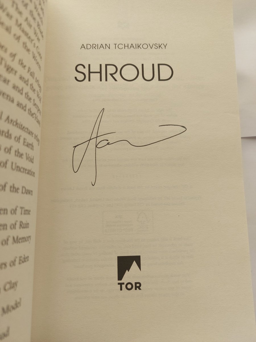 Const011's tweet image. ****Please re-post****
More signed books