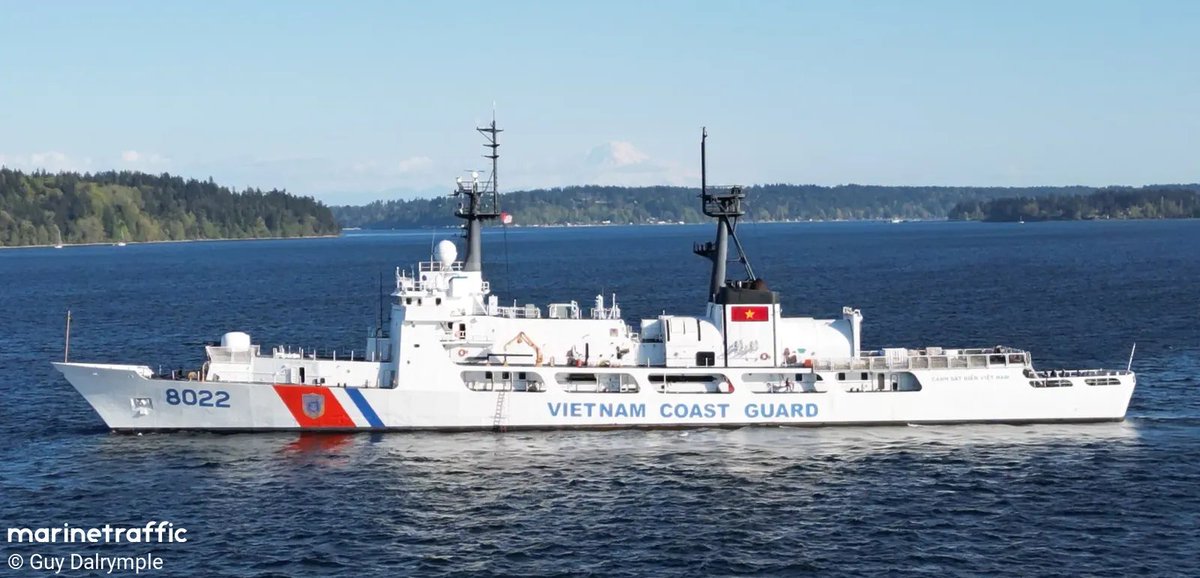 "Abeam"

CSB-8022 (ex-USCGC "Mellon") of Vietnam Coast Guard (VCG) cruising in the vicinity of Yukon Harbor (Kitsap, Washington). Like other Hamiltons, CSB-8022 lost the rear Phalanx before the transfer. It's still heavily armed compared to other Asian Coast Guard vessels.