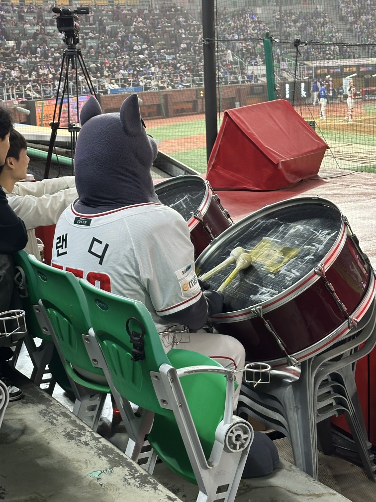 랜디야 니가 왜 거기있니