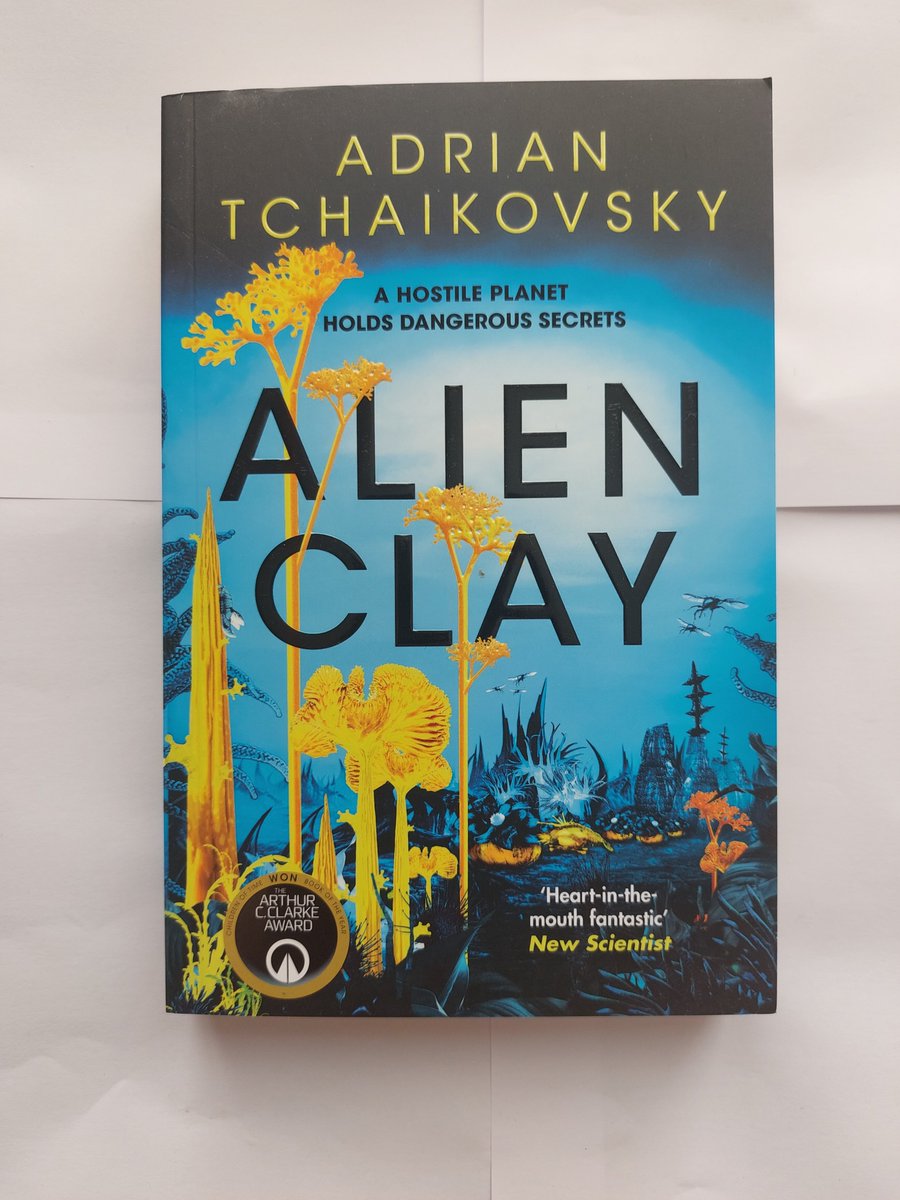 Const011's tweet image. ****Please re-post****
More signed books