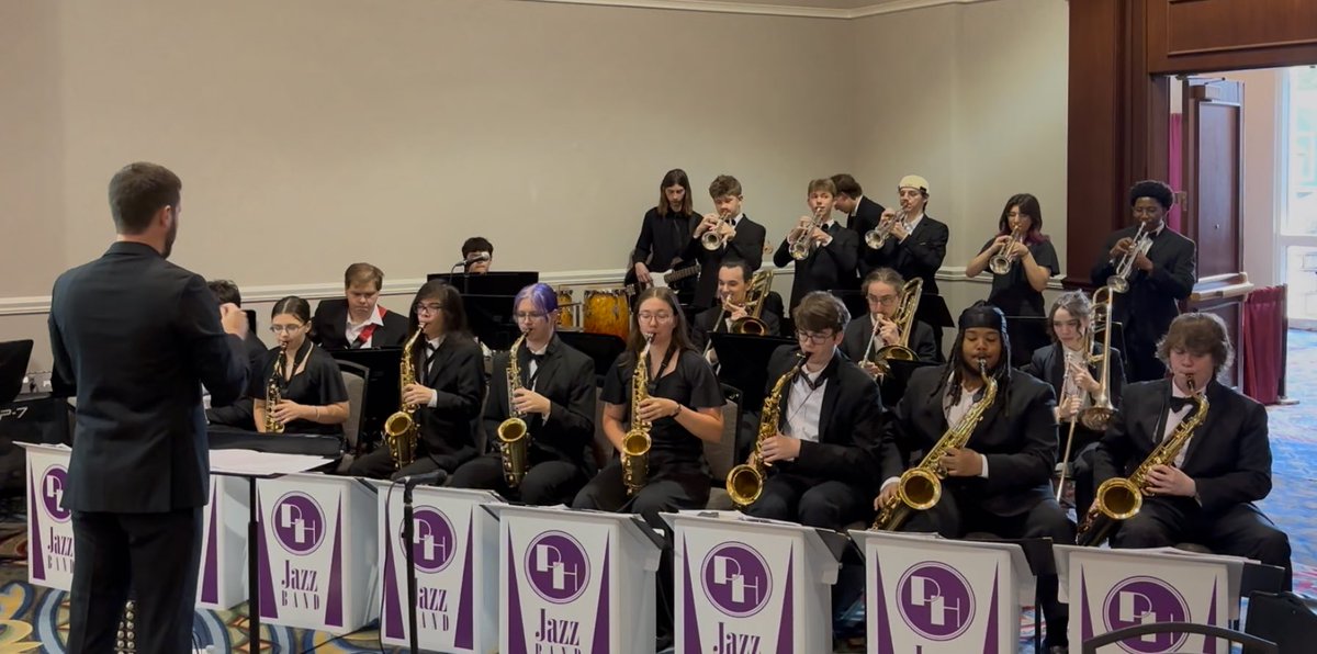 Enjoyed joining the amazing Patrick Henry High School Jazz Band in welcoming Virginia public school superintendents to Hotel Roanoke for their conference and important conversations on improving opportunities in Virginia’s public schools.