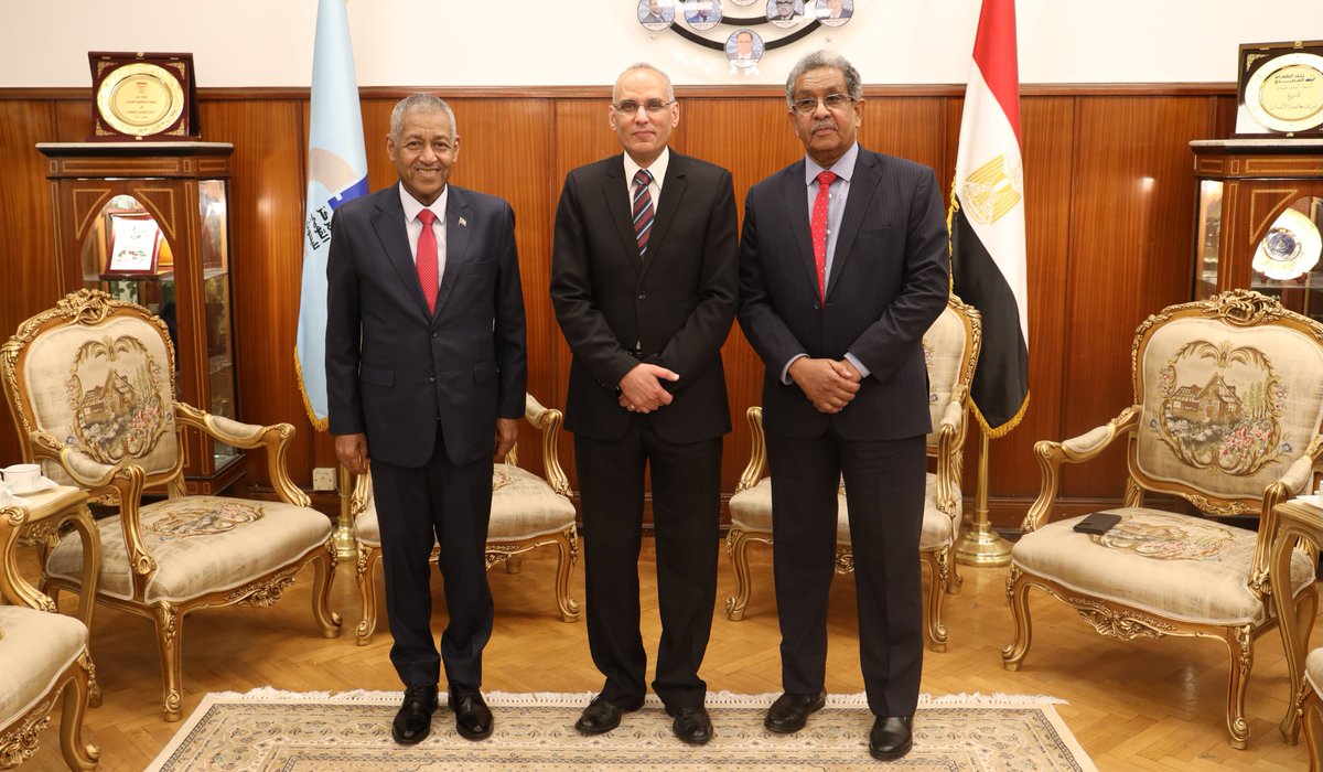 MycetomaRC's tweet image. πͺπ¬π€πΈπ© H.E. Lt. Gen. Eng. Imad Al-Din Mustafa Adawi, Sudanβs Ambassador in Cairo, and @ProfAHFahal visited Egyptβs National Research Centre. Discussions focused on πͺπ¬πΈπ© scientific cooperation in public health, food security, water & energy.
#Science #Egypt #Sudan #Research