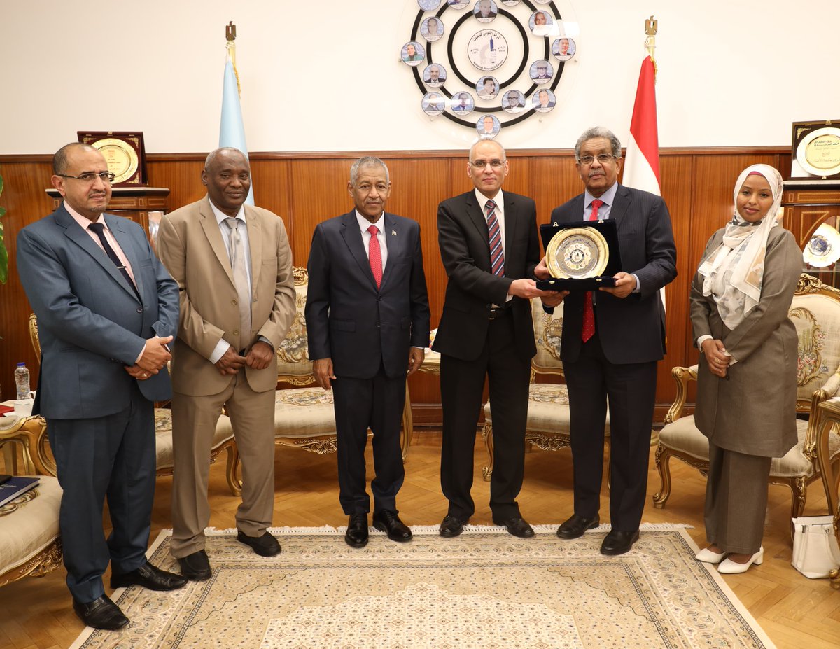 MycetomaRC's tweet image. πͺπ¬π€πΈπ© H.E. Lt. Gen. Eng. Imad Al-Din Mustafa Adawi, Sudanβs Ambassador in Cairo, and @ProfAHFahal visited Egyptβs National Research Centre. Discussions focused on πͺπ¬πΈπ© scientific cooperation in public health, food security, water & energy.
#Science #Egypt #Sudan #Research