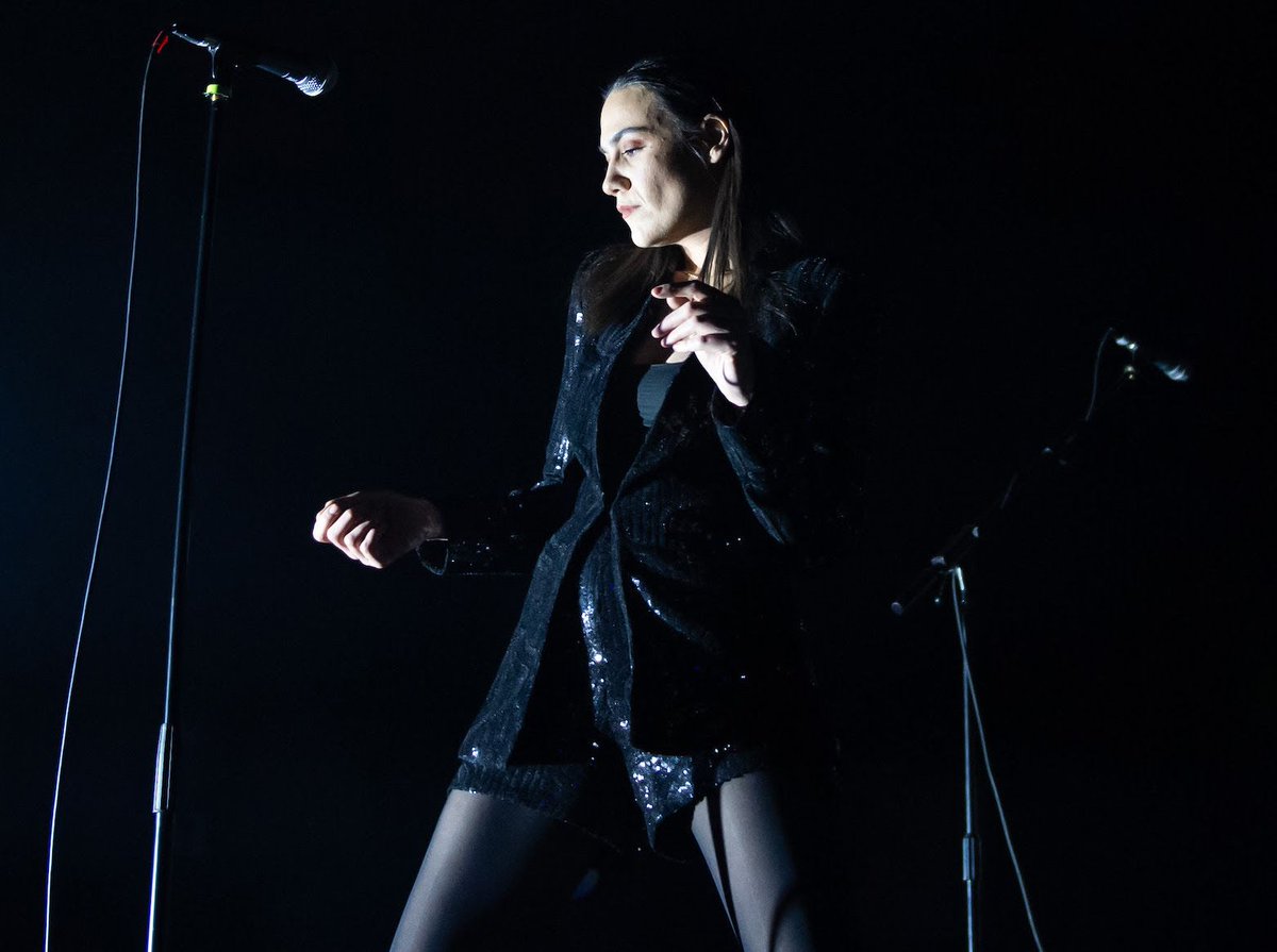 THE LINE of BEST FIT (@bestfitmusic) on Twitter photo Nadine Shah announces debut live album, Live In London, and shares the track, "Greatest Dancer" buff.ly/uH6F3Iw Nadine Shah announces debut live album, Live In London, and shares the track, "Greatest Dancer" buff.ly/uH6F3Iw