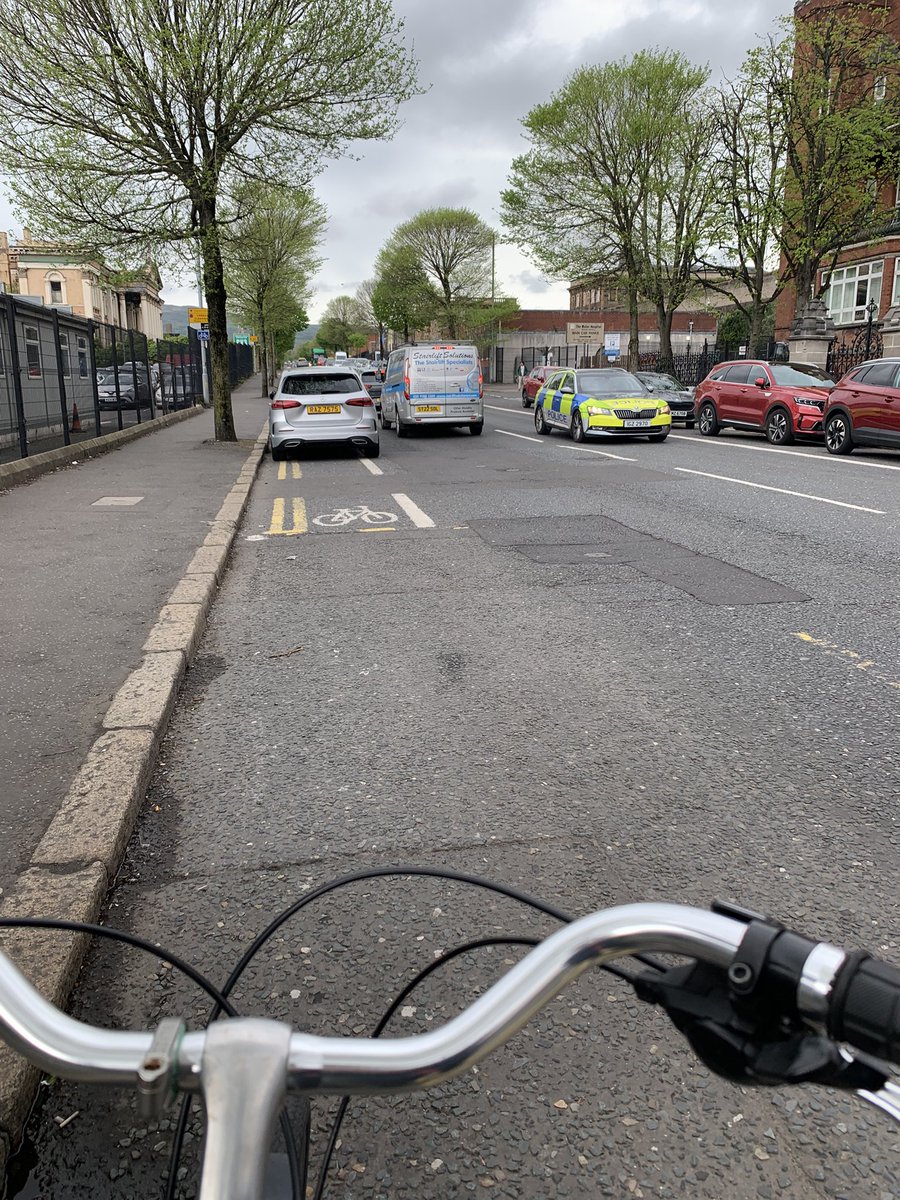 Quintin Oliver (@quintinoliver) on Twitter photo Crumlin Road, parked car, double yellows, so/called cycle lane and a bonus ball - a passing <a href="/PSNIBelfastN/">Police North Belfast</a> patrol car! Crumlin Road, parked car, double yellows, so/called cycle lane and a bonus ball - a passing <a href="/PSNIBelfastN/">Police North Belfast</a> patrol car!