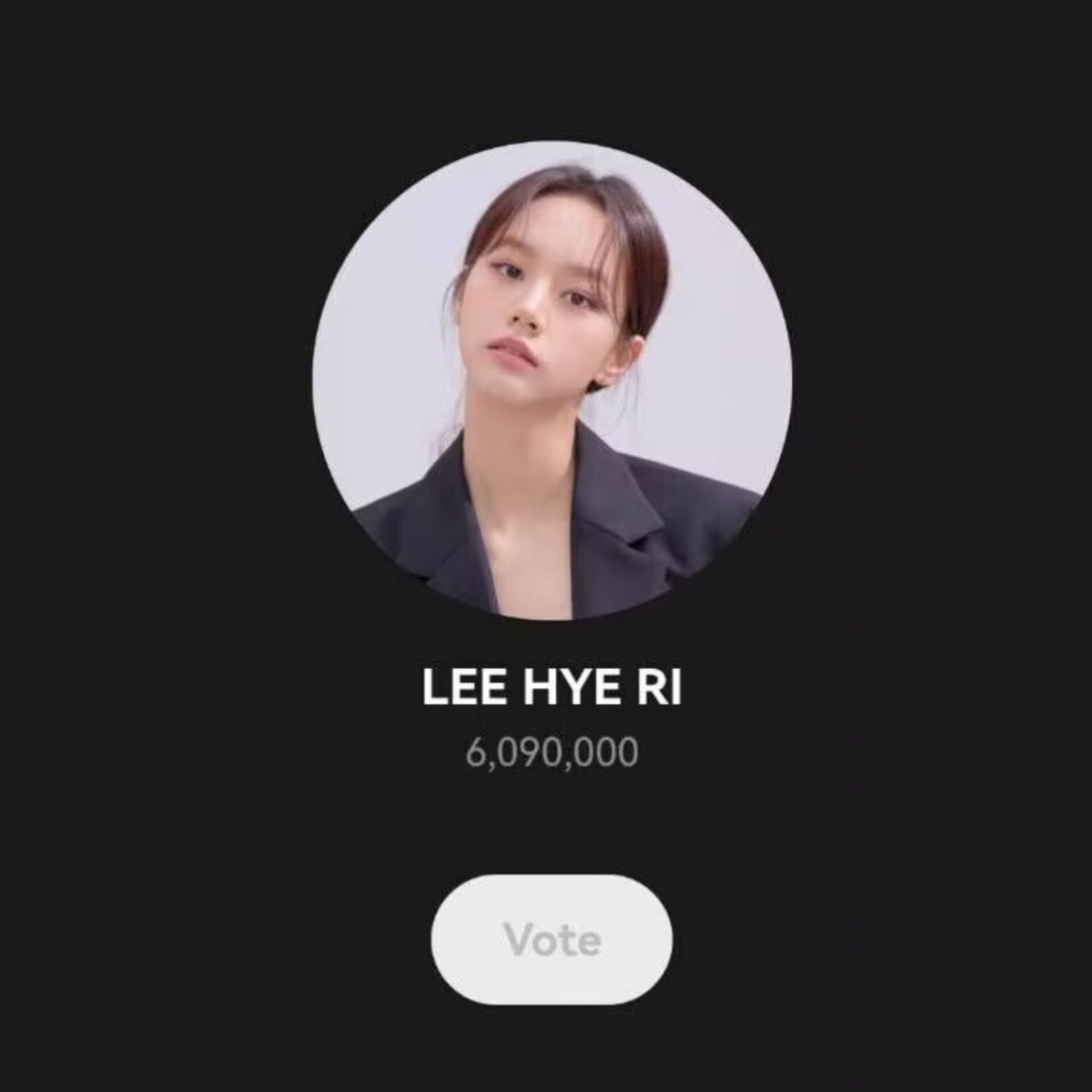 _VanMiho_'s tweet photo. this is what we call a perfect screen capture, as i have always said it's not over till it's over 😏.

#Hyeri #BaeksangArtsAwards2025 https://t.co/bHXtmk6Azd
