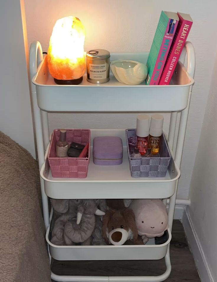 natshels's tweet photo. aesthetic “usefull things” founds on shopee checkk!!  𖦹 💗🏡🪄 ⍤.ᐟ https://t.co/fqvfi1gxdl