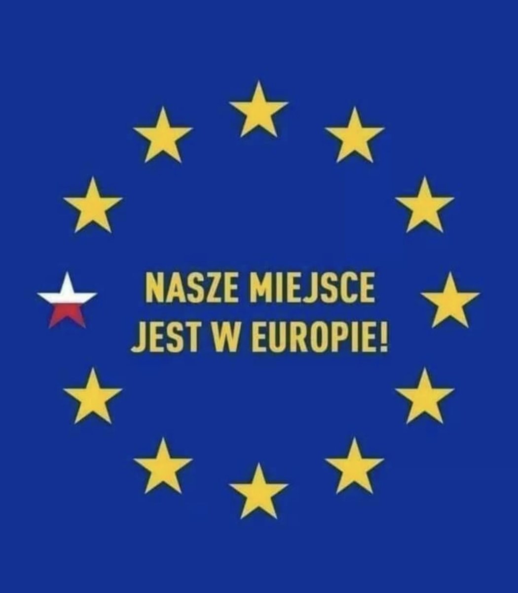 LeszekMiller's tweet photo. 1 Maja 2004 roku, wprowadzeniem flagi Unii Europejskiej do sali posiedzeń Rady Ministrów zakończyła się trudna droga do Unii. I pomyśleć, że w Polsce wyrosło już pokolenie, które zawsze było w Unii Europejskiej. https://t.co/ruNqQ1Nn9I