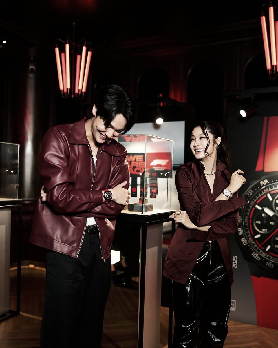 bxagas's tweet image. ︎︎ ︎︎︎ ︎︎︎ ︎
Red lights blaze, my TAG Heuer catches the glare. Red strap, sharp edge, no apologies. Five stores deep in Thailand, and I’m here like a fuse lit. Dipping legacy, riding that line between timepiece and rebellion.
︎︎ ︎︎︎ ︎︎︎ ︎