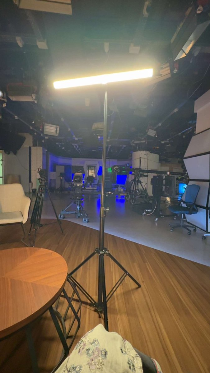 تجربة جديدة وفرصة جديدة 🤍
مره متحمسه انزل اللقاء بس يخلص بإذن الله 
لاني تكلمت عن تجربة سابقه لي ومتاكدة ان كل انسان مر فيها من قبل ✨