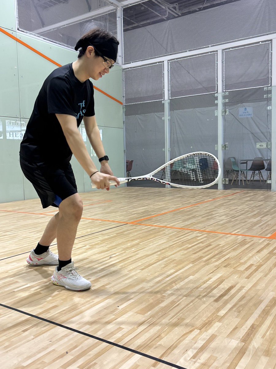 FirstWave2008's tweet photo. Welcome to FirstWave!
北九州のTHE SQUASH所属の尾潟コーチです！

#tecnifibre
#Uarch
#インソール
#CARBOFLEX https://t.co/cxYLkfKZ8n