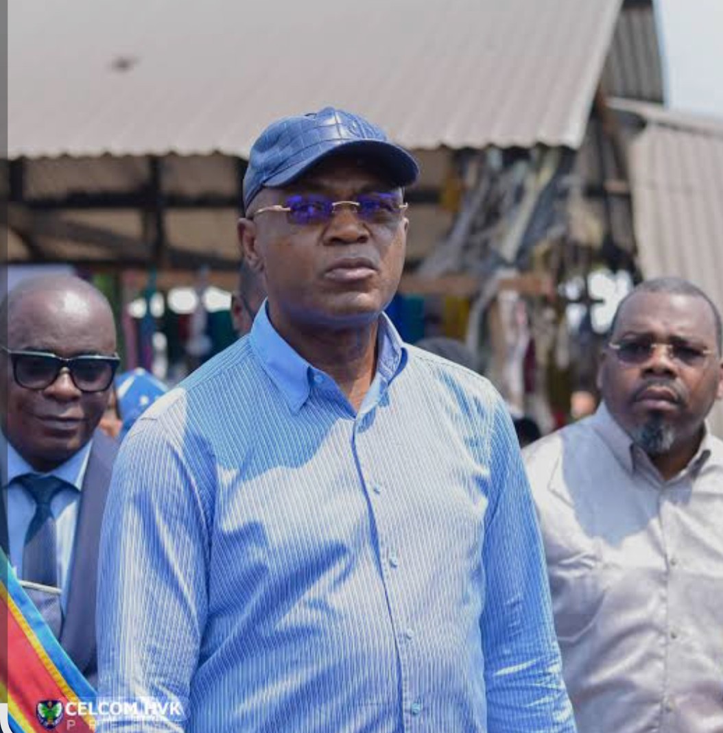 NKlhodde's tweet photo. #KINSHASA: @GentinyNgobilaM au cœur d’un scandale financier sur le Dossier ZANDO. La signature controversée du contrat publique/privé avec opacité, au profit de deux sociétés: #SOGEMA, une société de construction Rwandaise et la #SOFIBANK, deux principaux actionnaires majoritaire https://t.co/QeK63paEc4