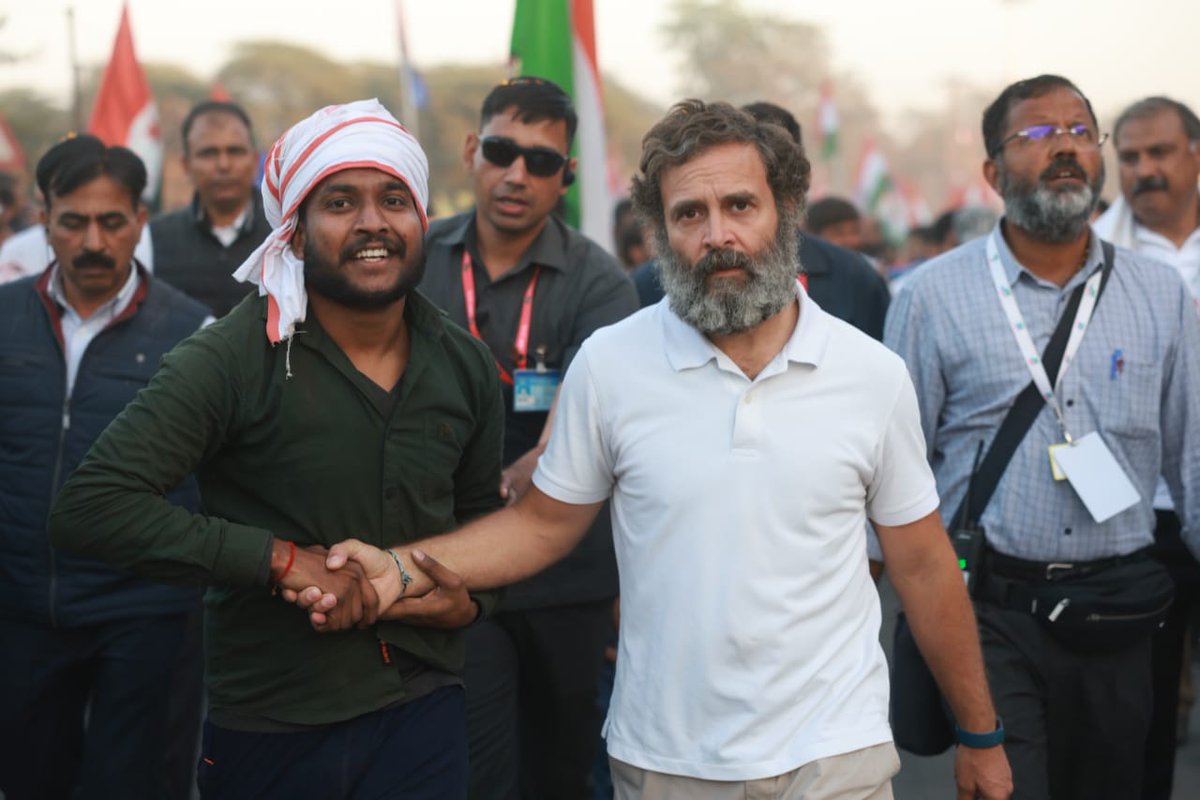 नवीन (@navingomladu) on Twitter photo कहा था ना, मोदी जी को ‘जाति जनगणना’ करवानी ही पड़ेगी, हम करवाकर रहेंगे!
यह हमारा विज़न है और हम यह सुनिश्चित करेंगे कि सरकार एक पारदर्शी और प्रभावी जाति जनगणना कराए। सबको साफ़-साफ़ पता चले कि देश की संस्थाओं और power structure में किसकी कितनी भागीदारी है।
<a href="/RahulGandhi/">Rahul Gandhi</a> कहा था ना, मोदी जी को ‘जाति जनगणना’ करवानी ही पड़ेगी, हम करवाकर रहेंगे!
यह हमारा विज़न है और हम यह सुनिश्चित करेंगे कि सरकार एक पारदर्शी और प्रभावी जाति जनगणना कराए। सबको साफ़-साफ़ पता चले कि देश की संस्थाओं और power structure में किसकी कितनी भागीदारी है।
<a href="/RahulGandhi/">Rahul Gandhi</a>