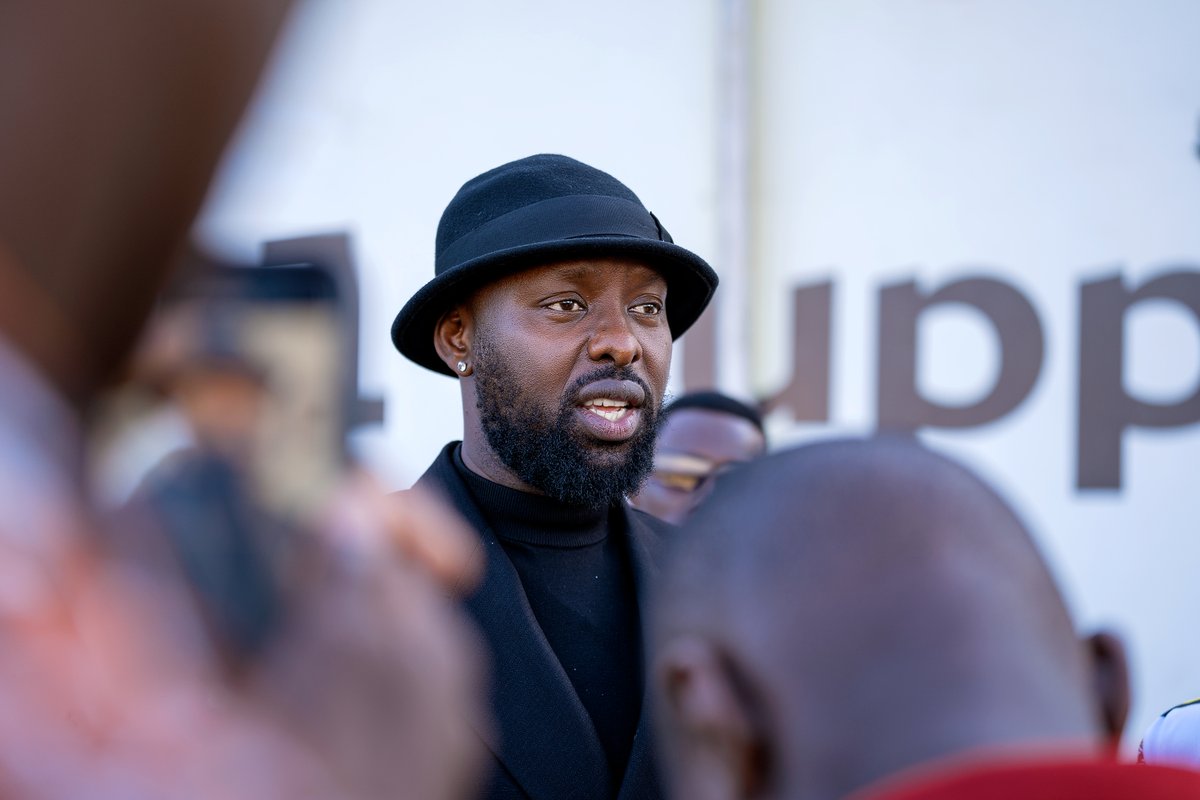 Paira Art.6 tweet media