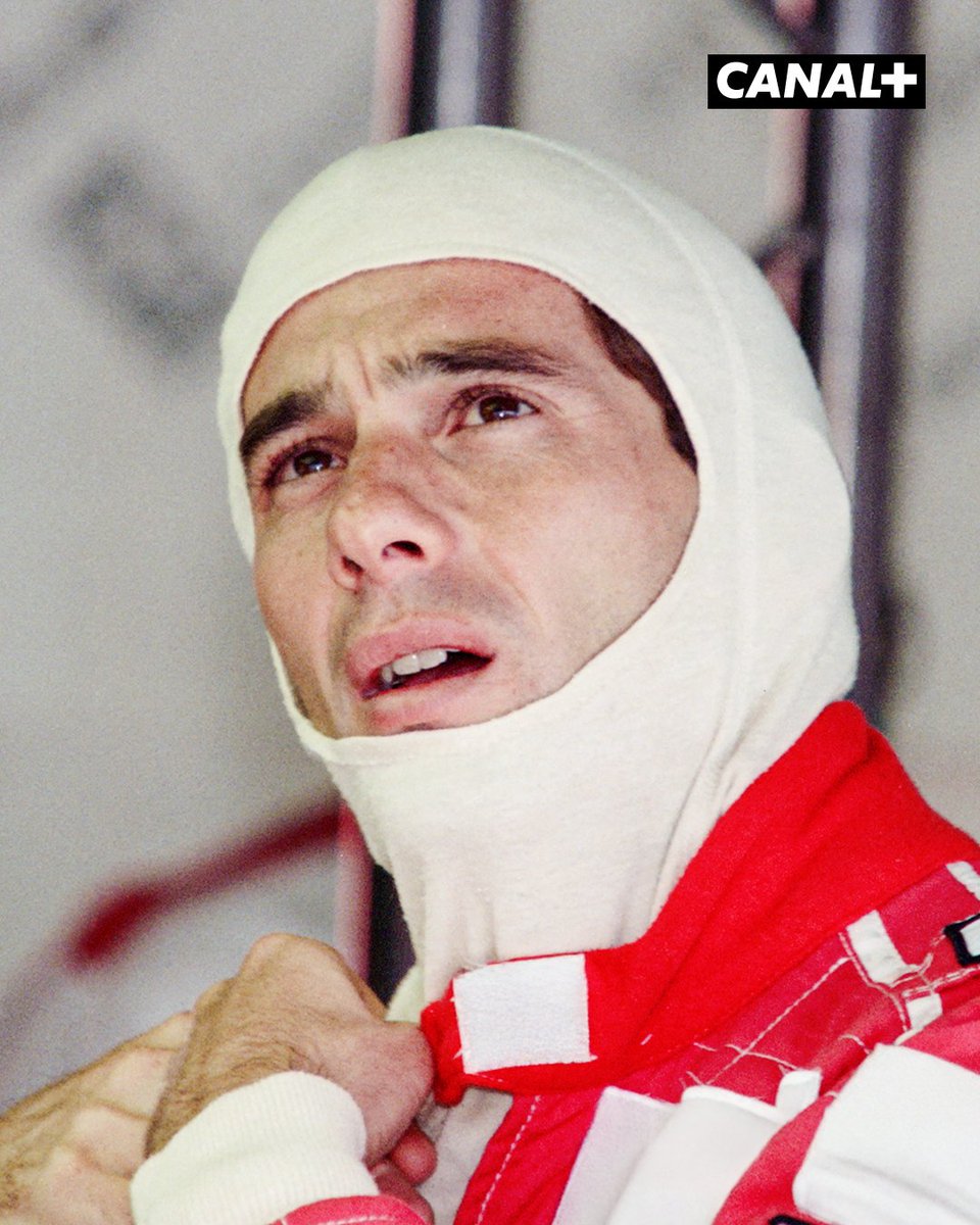 CanalplusF1's tweet photo. 🕊️ Il y a 31 ans, Ayrton Senna nous quittait à Imola.

Impossible de ne pas avoir une pensée pour le Brésilien en ce 1er mai 🇧🇷

Pensée également pour Roland Ratzenberger, décédé la veille 🇦🇹 https://t.co/jYa4eLC14b