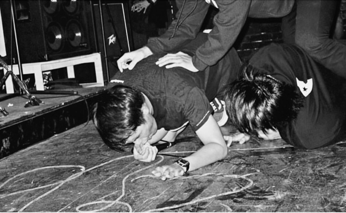 No one listens

I draw because no one listens
I write because no one listens
I sing because no one listen 
I scream because no one listens