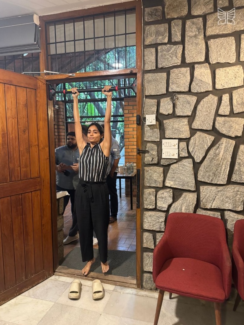 Last evening, 30+ founders and VCs gathered to ask:
👉 What is true longevity?
👉 How do we live longer, and better?
We had a diverse (and amazing) mix of young + experienced founders, all digging into: 

⚡ Why healthcare today is broken 
⚡ Why systems biology + longevity