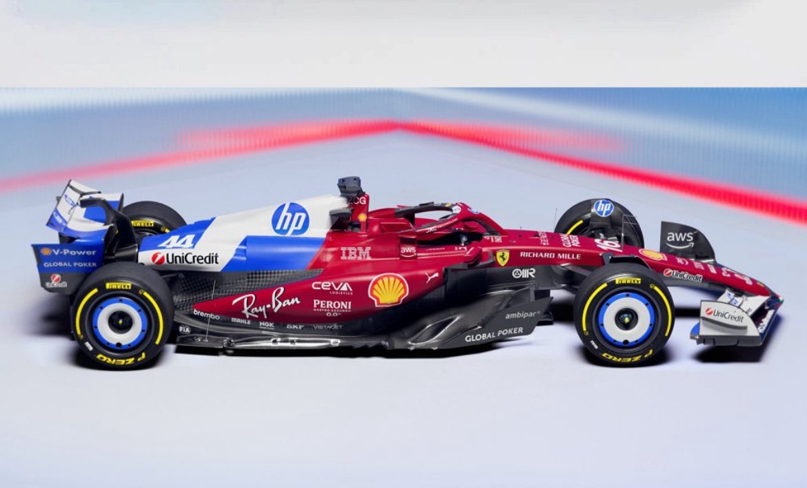 Los Ferraris de esta semana se han fabricado en España. 
Claramente cuando estaban a mitad de pintar se les fue la luz de la fabrica.