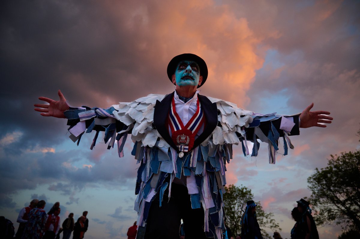 The wonderful Alan Cocker from Wyvern Jubilee Morris at Ham Hill this morning to dance in the sunrise. #blessedbeltane