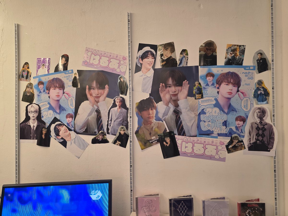 #20reasons_to_love_you 
#きみを好きな20の理由

너무 이쁘고 특전도 좋아요ㅠㅠ
사진 하나하나 애정이느껴집니다
루네분들 민첩하게 오시길