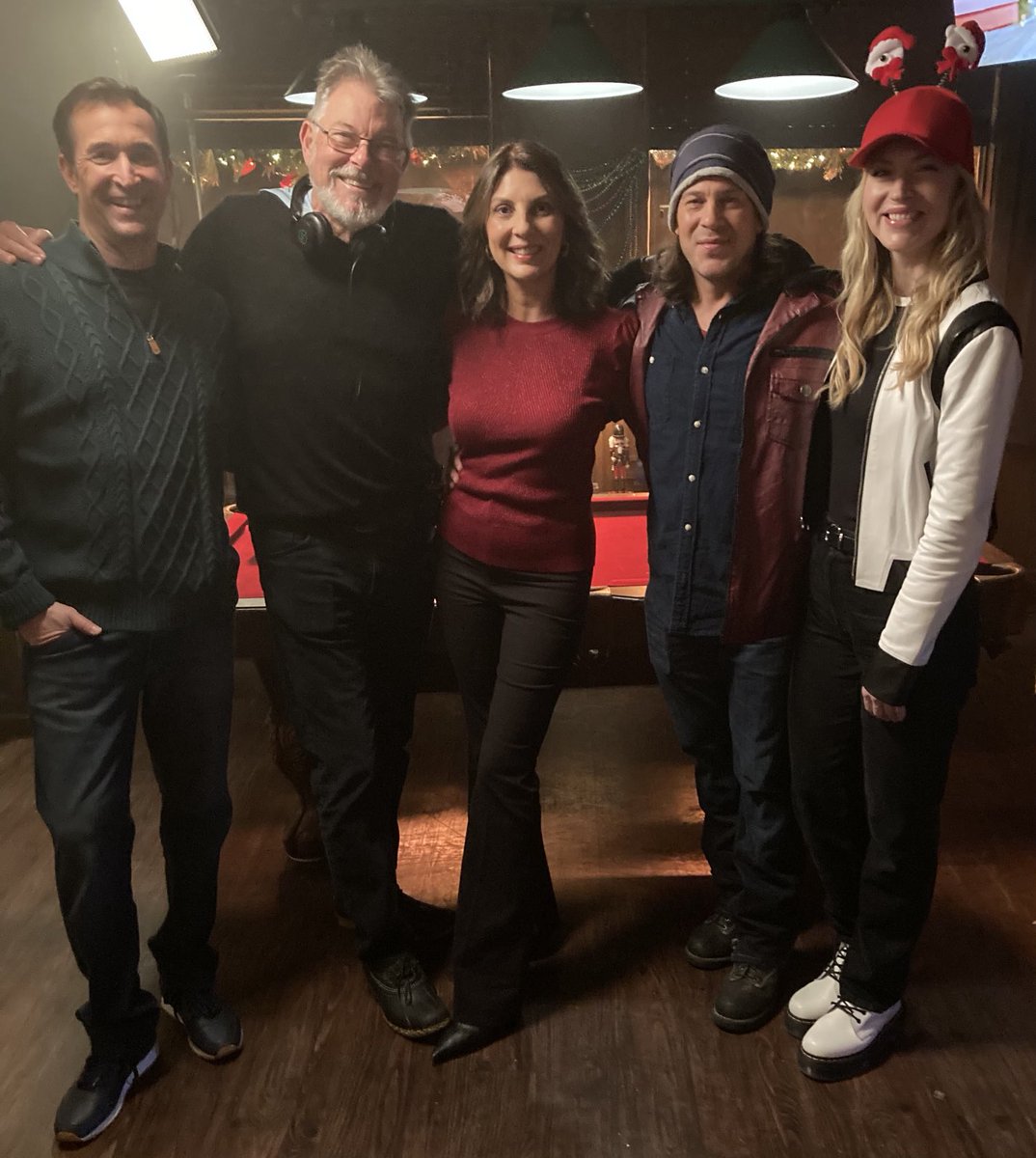 Gina Bellman (@ginabellman) on Twitter photo We always love us some <a href="/jonathansfrakes/">Jonathan Frakes</a> on set of #scaredstiffjob <a href="/LeverageRedempt/">Leverage: Redemption</a>
<a href="/ElectricEnt1/">Electric Entertainment</a> <a href="/PrimeVideo/">Prime Video</a> We always love us some <a href="/jonathansfrakes/">Jonathan Frakes</a> on set of #scaredstiffjob <a href="/LeverageRedempt/">Leverage: Redemption</a>
<a href="/ElectricEnt1/">Electric Entertainment</a> <a href="/PrimeVideo/">Prime Video</a>