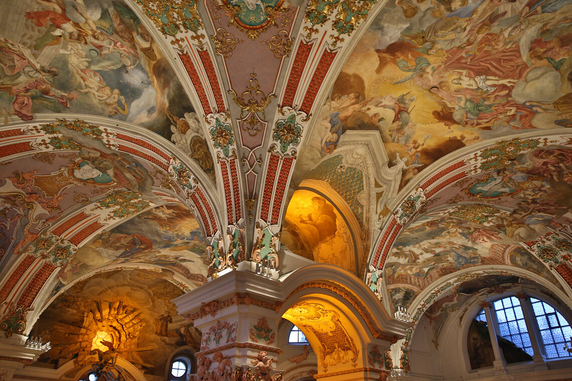 Urban Federer (@abturban) on Twitter photo #Aufschauen zu #Gott im #Kloster #einsiedeln kloster-einsiedeln.ch/information/ak… <a href="/kathch/">Portal kath.ch</a> <a href="/Kathpress_Wien/">Kathpress</a> <a href="/katholisch_de/">katholisch.de</a> <a href="/EinsiedlerANZ/">Einsiedler Anzeiger</a> <a href="/bote_online/">Bote der Urschweiz</a> #Aufschauen zu #Gott im #Kloster #einsiedeln kloster-einsiedeln.ch/information/ak… <a href="/kathch/">Portal kath.ch</a> <a href="/Kathpress_Wien/">Kathpress</a> <a href="/katholisch_de/">katholisch.de</a> <a href="/EinsiedlerANZ/">Einsiedler Anzeiger</a> <a href="/bote_online/">Bote der Urschweiz</a>