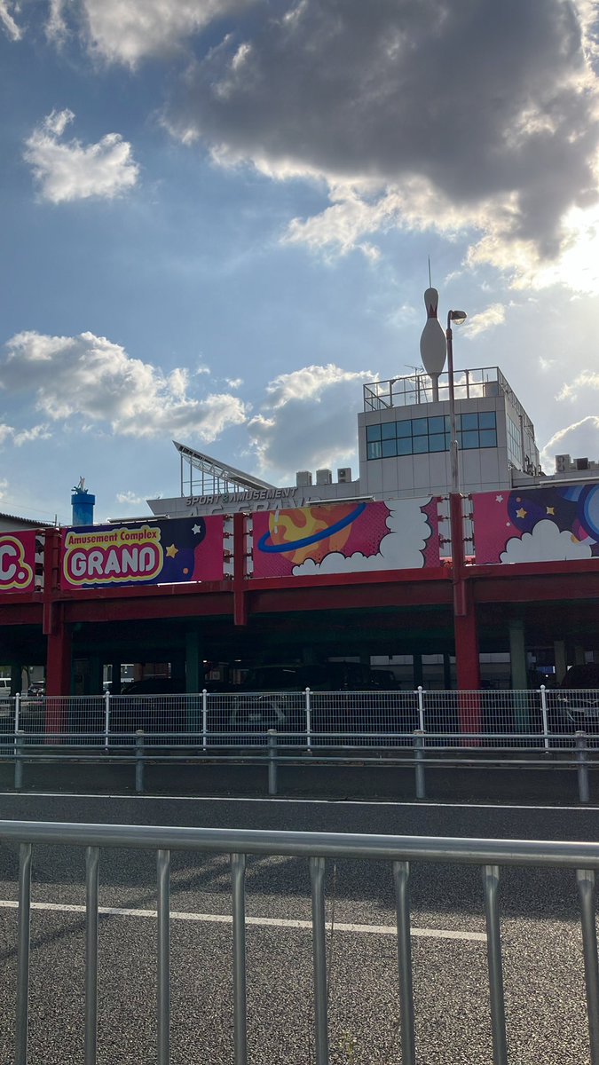 Nick29v's tweet photo. 残ってるのすごいと感じます https://t.co/mA7RfIWpyn
