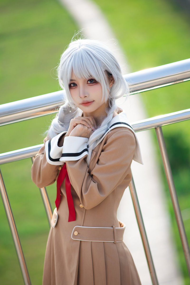 发一下前天的客片
杭州有想约摄影的可以联系，价格超白菜
📷&amp;后期:澪鹂
出镜:横舟