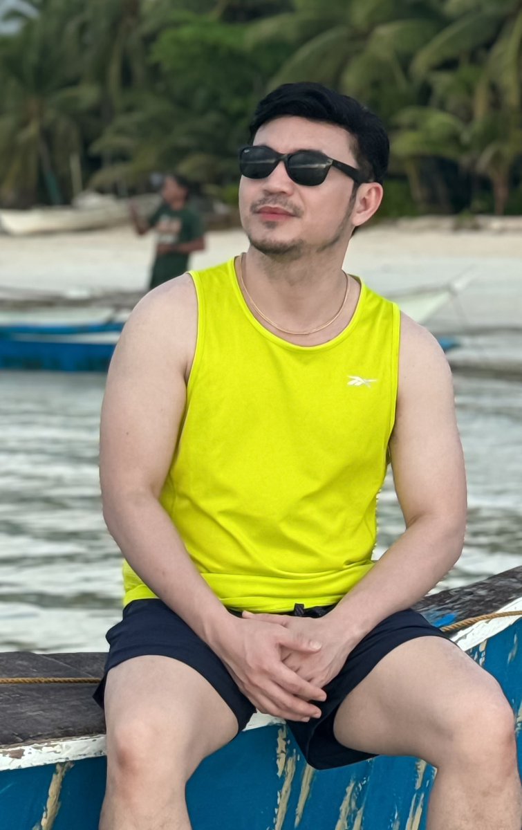 lopez_felmar's tweet photo. Summer na! 🏊‍♂️🕶️⛅️ https://t.co/GavWXNteXf