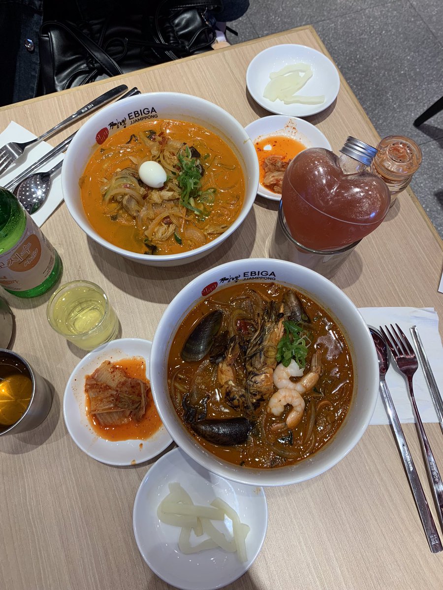 kavianggr's tweet photo. @FOODFESS2 adanya jjamppong dan ini enak bgt 😭🥲 https://t.co/7IJHDvStdz