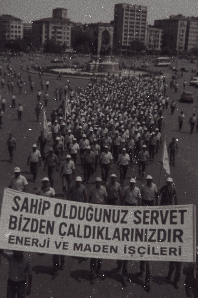 TurkeySecular's tweet image. Kutlu olsun. 
#1Mayıs