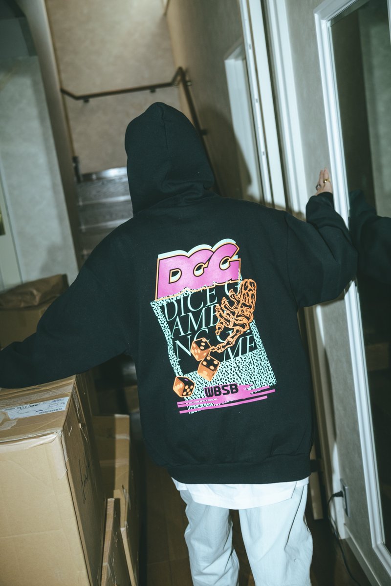 WBSB_official's tweet photo. 【🎲DGG Pull hoodie-black🎲】

COLOR : black  
SIZE : M / L / XL      
PRICE : ¥14,300（ tax in )             

online store    
🌐https://t.co/USnS4JFXwf🌐 https://t.co/68BPKL811B